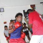  Anthony vive con su madre y hace ya más de tres años que no ve a su padre.  