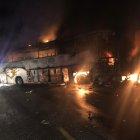  El siniestro, que dejó víctimas mortales, ocurrió cerca de las 04:00 de este jueves.  