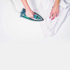  Menos mal la época donde se invertía gran cantidad de tiempo en planchar la ropa quedó en el olvido. 