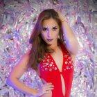  Un baile que consistía en mover las caderas fuertemente fue la razón principal para reciba fuertes criticas en las redes sociales que se alborotaron con miles de comentarios que no se hicieron esperar. 