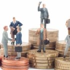  Según la Encuesta de Estratificación del Nivel Socioeconómico 2011 del Instituto Nacional de Estadística y Censos (INEC), existen cinco grupos socioeconómicos relevantes y cada uno tiene sus propias características de acuerdo a su nivel. 