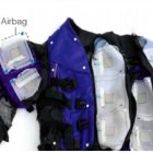  Diseño en proceso de la chaqueta que hace sentir emociones reales. 