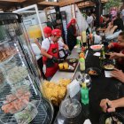  El Mercado del Río es el nuevo punto gastronómico de encuentro para los ‘guayacos’, que fue inaugurado la noche de jueves y abrió oficialmente al público el viernes 26 de octubre de 2018. 