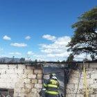  Los bomberos acudieron al lugar de la tragedia.  