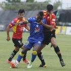  Joao Paredes tuvo que abandonar el fútbol a los 21 años, luego de jugar una sola temporada como profesional en el equipo de Manta. 