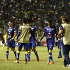  Delfín cayó ante el chileno Colo Colo en el estadio Jocay. También fue derrotado por Emelec, el viernes pasado. 