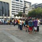  Hinchas del Barcelona llegaron a la plaza San Francisco. 