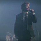  Boneta perdió unos 10 kilos, se tiñó el cabello más claro, se lo dejó crecer hasta poder recrear el corte de pelo de la época. 