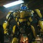  La película, dirigida por Travis Knight y escrita por Christina Hodson, es la sexta entrega de la serie de películas live action de los Transformers. 