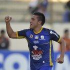  Andrés Chicaiza, de 26 años, se probó en El Nacional, pero no pasó nada. Luego jugó en varios equipos de la segunda y serie B. En el 2016 debutó en Delfín.  