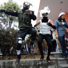  En el Coliseo del colegio Benalcázar, donde hubo, cosplayers, animes, mangas y una diversidad de animes. 