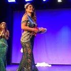  Este año la corona fue para la candidata Laura Sempértegui, quien contó con una nutrida barra de simpatizantes. 