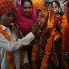  Los motivos para la incidencia de este fenómeno en África y Asia Meridional están relacionados con presiones económicas, sociales y culturales.   