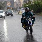  Las precipitaciones, que se registran desde la semana anterior, ha afectado la movilidad. 