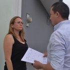  La fiscal Jenny Paliz investiga el caso de supuesta estafa en Santa Elena. 