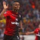  Una de las alternativas del ecuatoriano es regresar al fútbol local, pues tendría acercamientos con equipos grandes.  