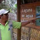  Uno de los guías turísticos dice que la leyenda es parte de los atractivos de la comunidad de Agua  Blanca. 