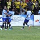  Los pasos que dieron Macará y Emelec fueron importantes, pero de ningún modo definitivos, pues todo sigue muy parejo. 