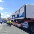  Cada tren del metro cuenta con 144 asientos, amplios pasillos y acceso a Wifi para beneficio de los usuarios. 