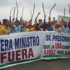  Agricultores piden un aumento en el precio del quintal de arroz. 