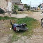  Los hombres abandonaron la motocicleta seis cuadras después de la escena del crimen. 