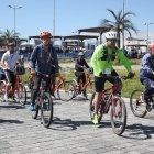  La cicleada llegó hasta la Plaza Quitumbe.  