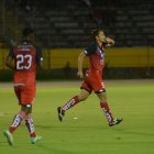  El cuadro militar destacó con su nuevo equipo.  