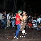  Kléber Méndez y Patricio Delgado, como una pareja ‘normal’, brindaron su show a punta de reguetón. 