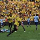  Juan Dinneno puso el esperado uno a uno para Barcelona.  