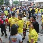  Hinchas de Barcelona y Emelec se enfrentaron en los exteriores del estadio Capwell. 