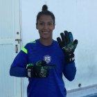  Tobar es arquera de la Selección Femenina ecuatoriana de fútbol.  