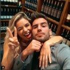  Fernanda Gallardo y Ricardo Blanco iniciaron una relación amorosa. 