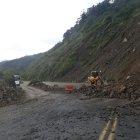  La vía ha necesitado de continuas limpiezas.  