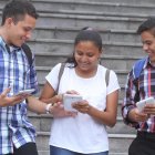  Referencial. El programa municipal “Bachilleres Digitales” otorga tablets gratuitas. 