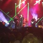  El artista logró llenar el recinto con miles de fanáticos que no cesaron de aplaudir sus temas. 