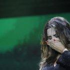  La chilena rompió en llanto al escuchar corear sus canciones. 