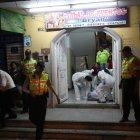  Las autoridades hicieron el levantamiento del cadáver.  