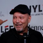  El cantante, a su llegada a la alfombra roja de la inauguración del documental Ruben Blades no es mi nombre, este 22 de agosto. 