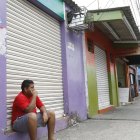  El Ministerio del Interior trabaja en conjunto con las Intendencias verificando que se cumplan todos los requisitos.  