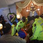  Los féretros de Óscar y Katty llegaron a Quito y después llevados a Santo Domingo.  