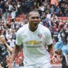  Juan Luis Anangonó, 29 años. Nació en el Valle del Chota. Jugó en Barcelona y Liga, además en países como Argentina, México y EE.UU. 