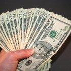  El planteamiento del Gobierno fue que el SBU para 2019 suba 8 dólares. Es decir que sea 394 dólares. 