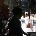  Hecho. A los comerciantes de víveres les preocupa sobre todo que con las interrupciones los productos se dañen. 