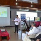  Cada uno de los países participantes hace sus intervenciones durante una hora.  