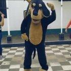  La policía nacional peruana expuso un video en redes sociales con un relevante mensaje, pero con una canción viral. 