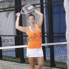  Natali Masinari es argentina, modelo y participante de reality. Ahora es presentadora deportiva de televisión.  