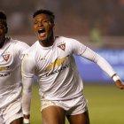  El segundo tiempo fue el más emocionante para los albos.  