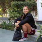  La joven atendió en las afueras del hotel de concentración del combinado venezolano a Diario EXTRA en exclusiva, en la previa de un nuevo duelo. 