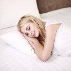  Según expertos, con una correcta posición para dormir mejoras la circulación de la sangre. 