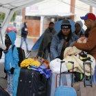  Durante este mes, 277 ciudadanos venezolanos que se encontraban en territorio ecuatoriano han regresado a su país acogiéndose a esta iniciativa impulsada por el presidente de Venezuela, Nicolás Maduro.  